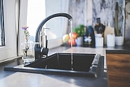Wasserhahn Wasserhahn